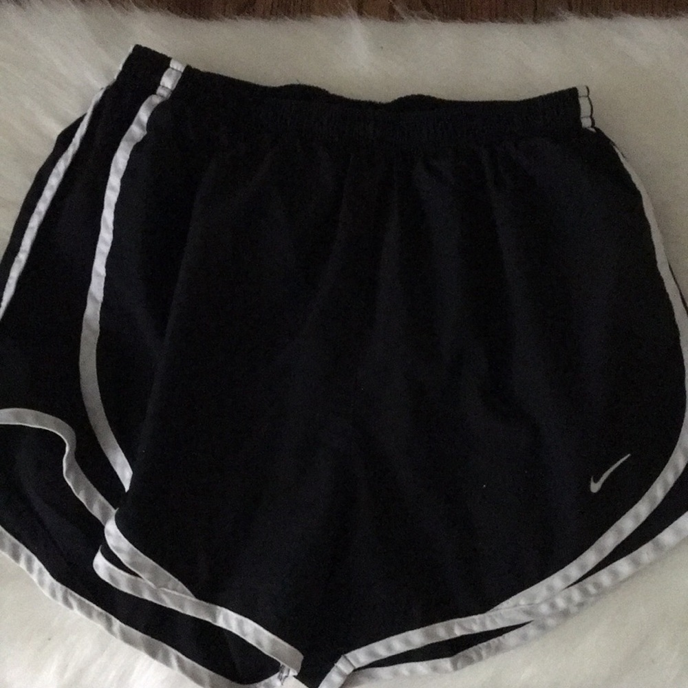 women’s nike shorts